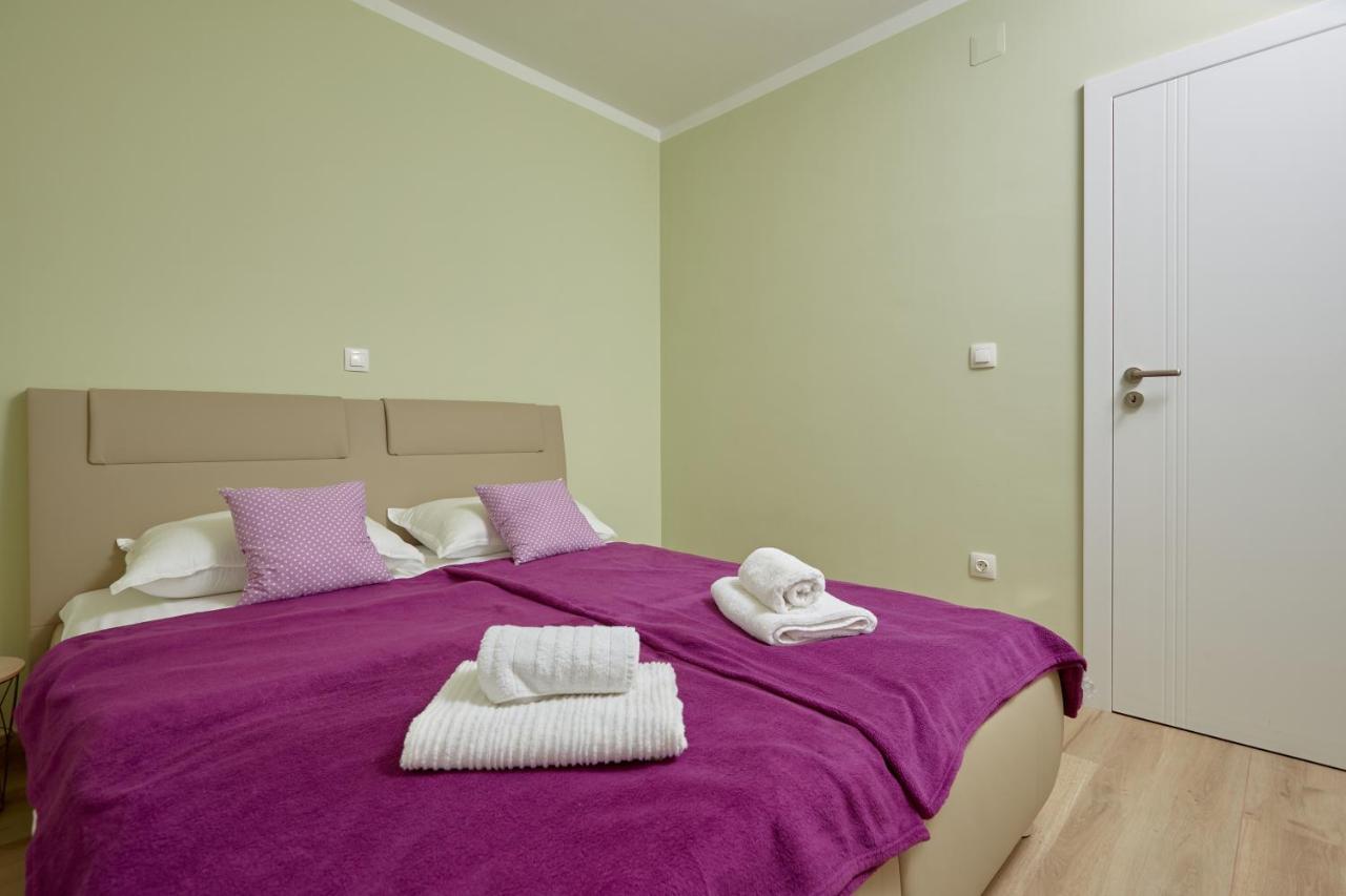 Apartments Nika Turanj Chambre photo