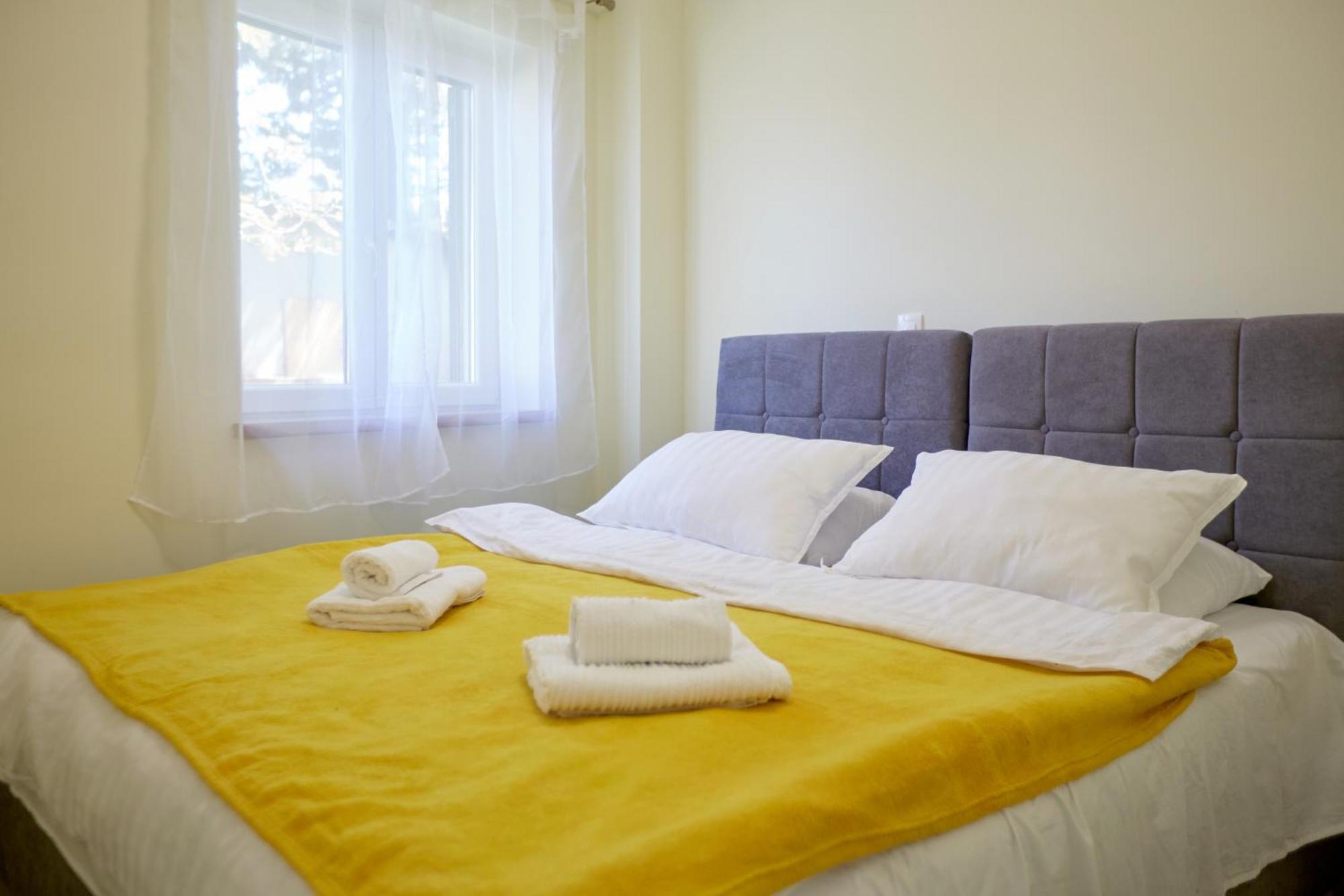 Apartments Nika Turanj Chambre photo